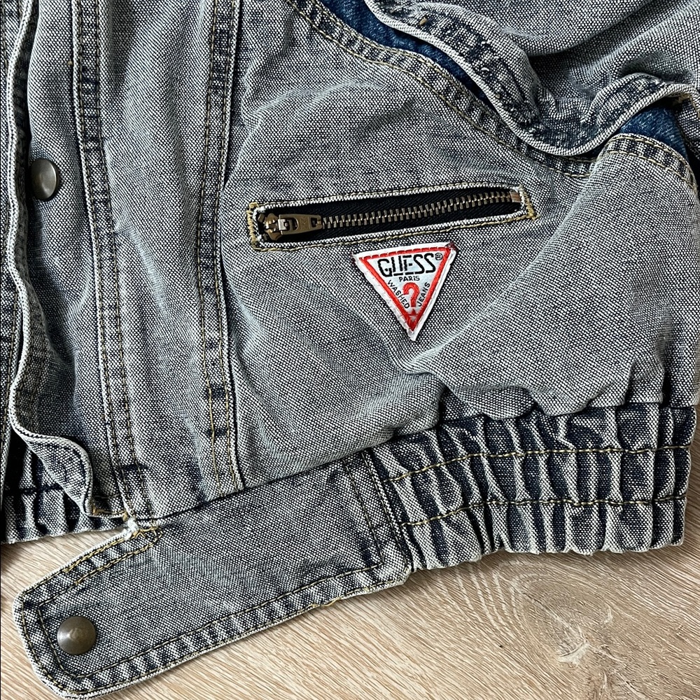 Guess Vintage acid washes 80’s Denim Jacket with Logo Patch